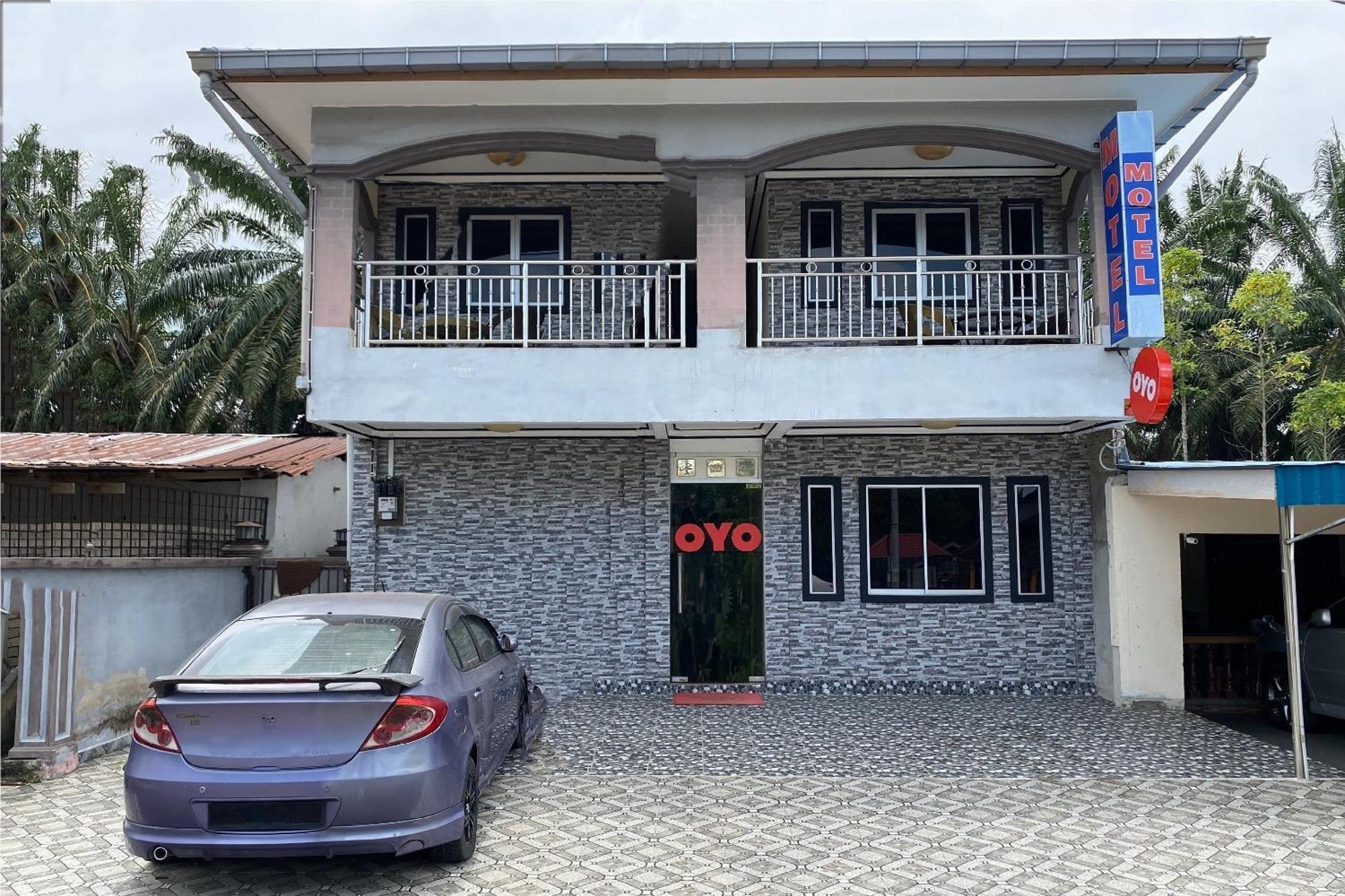 Oyo 90205 Bayu Sintok Motel Changlun Exterior photo