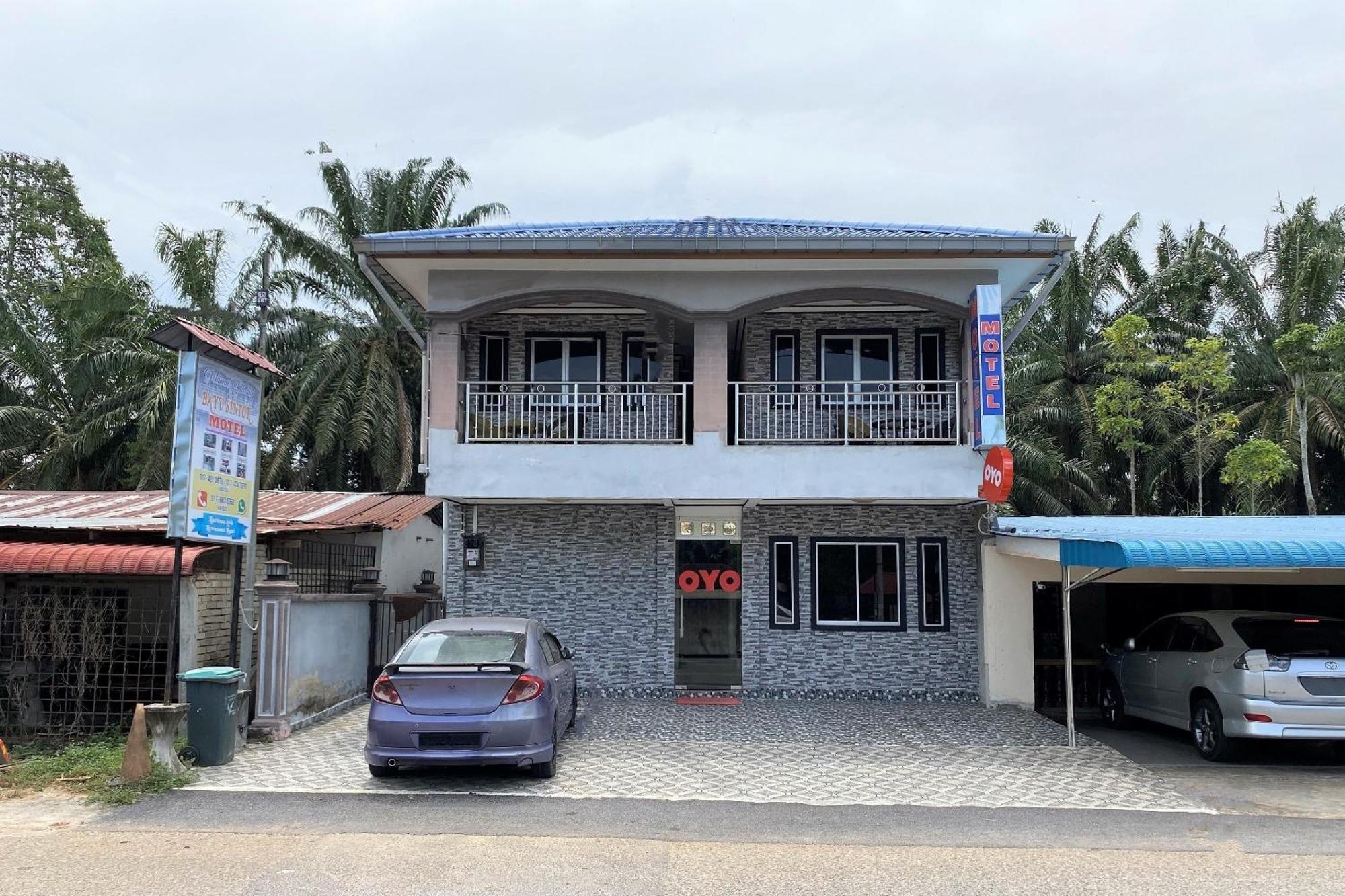 Oyo 90205 Bayu Sintok Motel Changlun Exterior photo